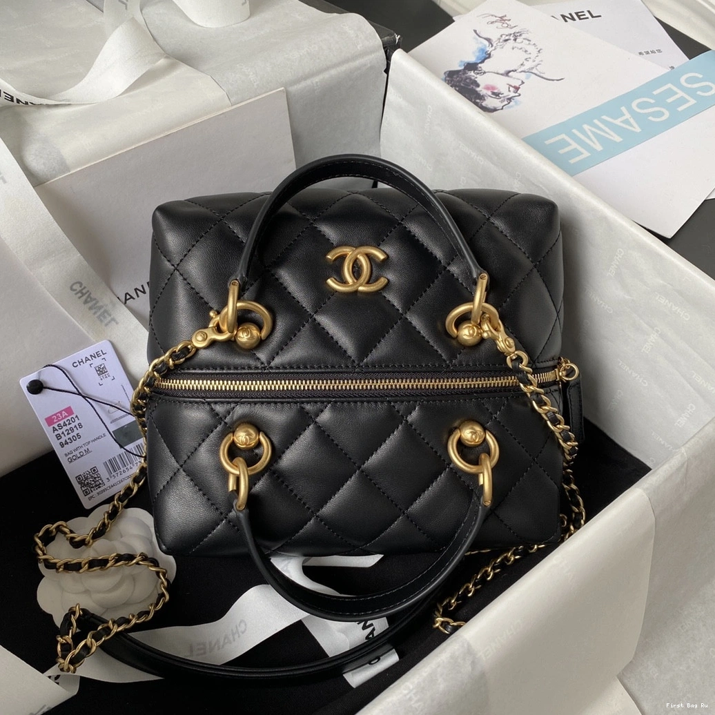 TOP BAG HANDLE CHANEL WITH  0714